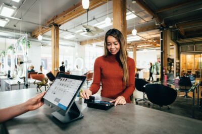 Optimize Your Retail Business with Shopify POS: The All-in-One Point-of-Sale Solution